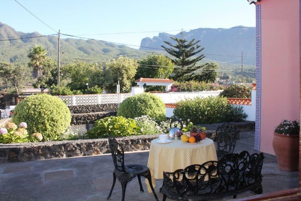 Casa Gusber I Guest House El Paso Exterior photo